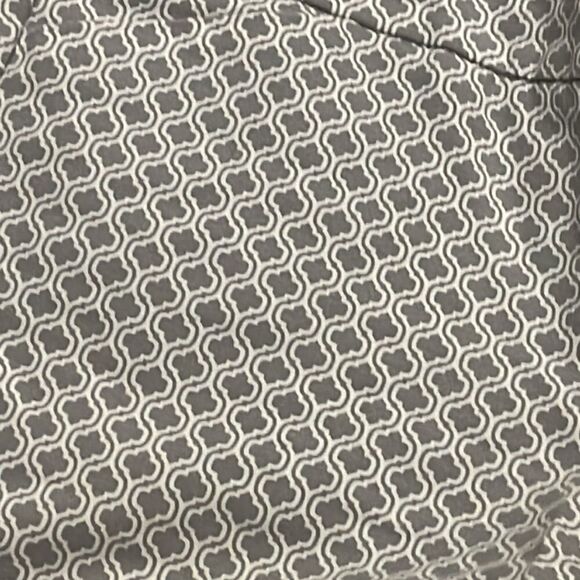 CROSBY Size 8 Pants. Gray and White Stretch - Picture 3 of 6